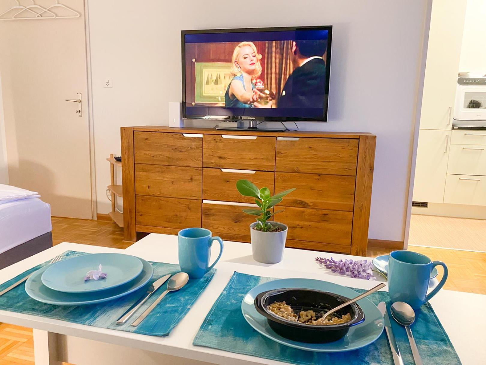 Special Blue Tiger Apartment Basel, Messe Kleinbasel 10-Star Extérieur photo